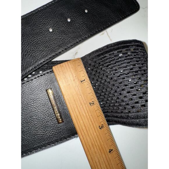 Adrienne Vittadini Wide Stretch Belt w/ Faux Leather Sz S/M Black & Silver - Picture 6 of 6